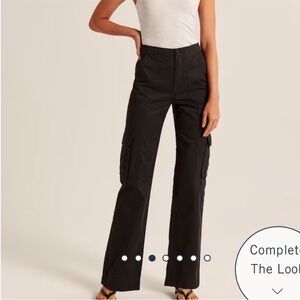 Abercrombie Relaxed Cargo Pant in Black